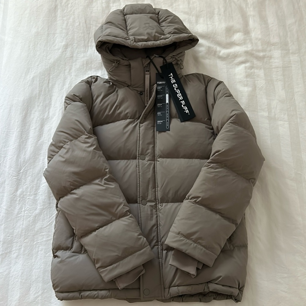 Aritzia The Super Puff